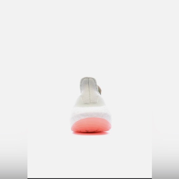 adidas Ultraboost 22
HEAT.RDY Running Shoe (Women) - Picture 8 of 16